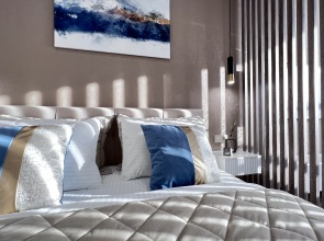 Апартаменты на улице Николая Островского 195/1