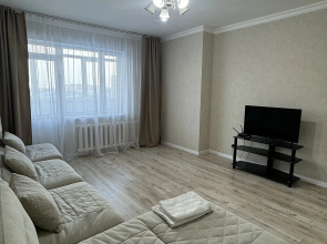 Na Shakhterov 74 Flat