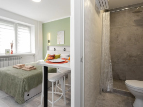 Апартаменты Студия WestRooms в Центре у Северного вокзала (2)