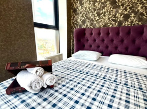 Апартаменты VipHouse Верхнеторговая 4