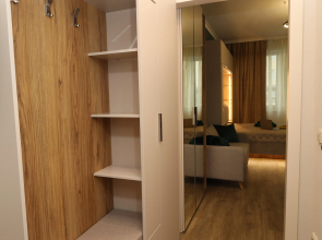 Апартаменты EasyGuest на Проспекте Большевиков 7