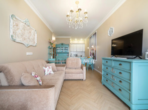 Квартира Окно в Париж