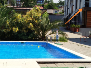 Laguna S Basseynom Apartments