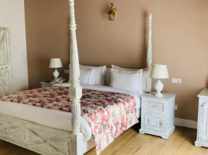 Pedro Barn by Little England Cottage Hotel