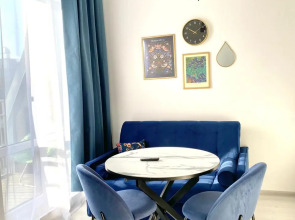 Квартира Стильная Мансардная Квартира Студия у Аэропорта