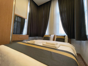 Апартаменты Newly Furnished Studios in Istanbul's Heart