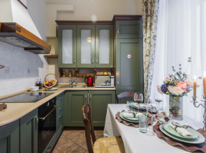 Квартира GM Apartments на 16 этаже Сталинской высотки