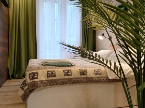 Uyutnaya Kvartira S Udobnym Raspolozheniem Flat