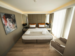 Manesol Old City Bosphorus Hotel