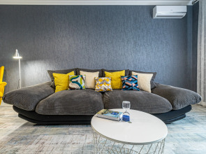 Апартаменты Тут Живут | Жлобы 145 | 3х комнатная