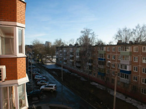 Апартаменты однокомнатные (97) Серебровская 91