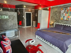 Suites & Gym Karon Apartments