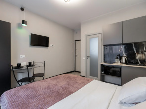 Апартаменты на П. Романова 11