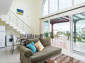 JOYA Apartments