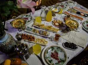 Royal Antique Boutique Hotel