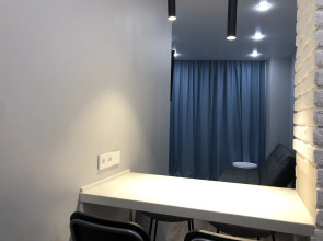 Апартаменты Central Bay Studios Near the Station 1