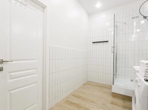 Апартаменты 3х Комнатные Gerbera Apartment