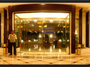 El Mouradi Palm Marina
