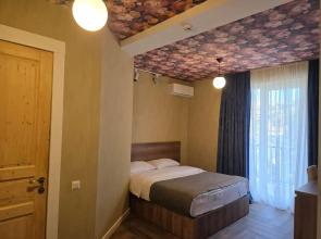 Отель Nutsa in old Tbilisi