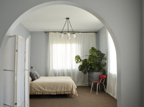 Апартаменты Gentle Rent на Новолучанской 38