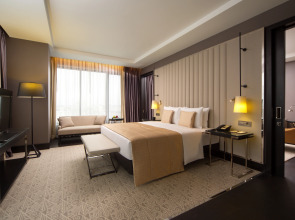 Отель DoubleTree by Hilton Minsk