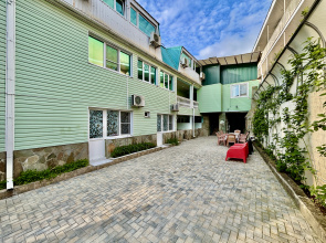 VeraNika Living Quarters