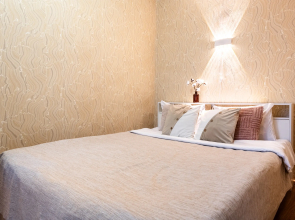 Квартира Просторная двухкомнатная на Каховской