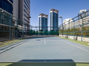 Отель La Suite Dubai Hotel & Apartments