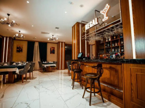 Отель Regal Inn Badamdar