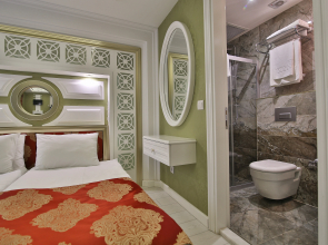 Отель Queens Land Istanbul