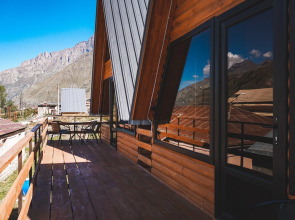 Apartments Luno Cottage