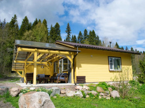 Гостевой дом с выходом в лес