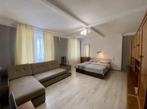 Апартаменты 2 комнатная квартира на Адмиралтейской с парковкой