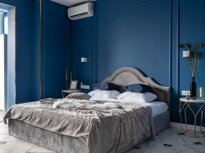 Меблированные комнаты The V Central by VVO Apartments