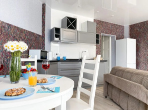 Квартира у Моря с Бассейном