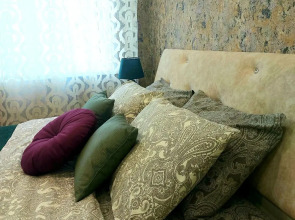 Апартаменты на Трехсвятской