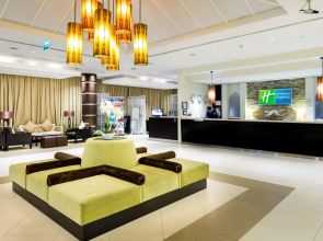 Holiday Inn Express | Dubai Internet City, an IHG Hotel