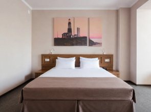 Platov na Dubovskogo Hotel