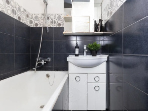 Квартира Двушка с изолированными комнатами, 5 минут до Золотой Нивы