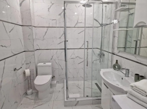 Апартаменты Flatirini на улице Братьев Темировых 69/3