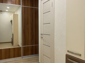 Квартира Усова 37