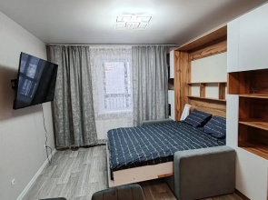 Uyutnaya Studiya S Krasivym Dizaynom Flat