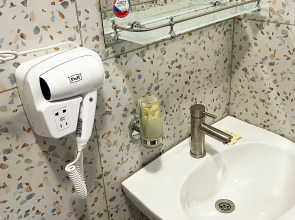 Golden Gagra (Голден Гагра)