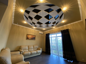 Отель Империал