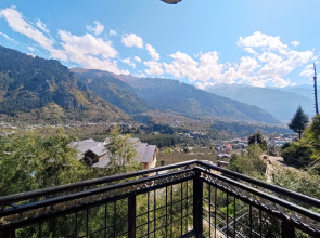 Nature Retreat Hotel