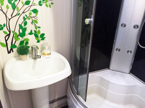 Апартаменты на Спутника 32 by Uloo