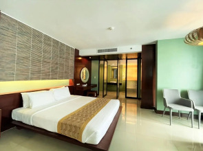 Отель Long Beach Garden Hotel & Pavilions