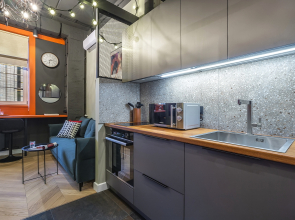 Апартаменты Queenstay Orange Loft