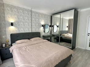 Lyuks Klassa V Zhk Legenda V Samom Tsentre Almaty Apartment