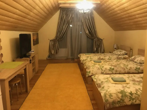 Domik na Baltiyskoy kose Flat